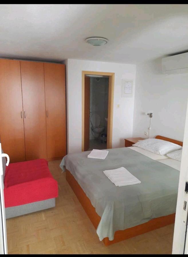 Vila Doris Ξενοδοχείο Baška Voda Εξωτερικό φωτογραφία